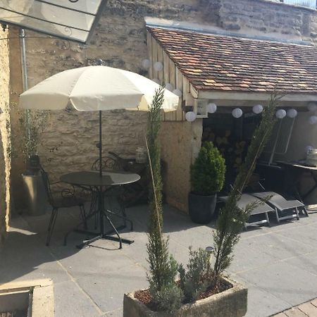 Le Gite Du Petit Lavoir Beze Екстер'єр фото